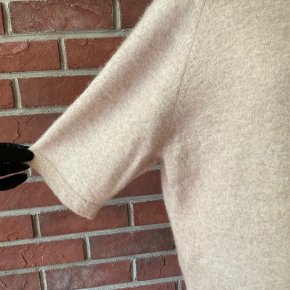 & Other Stories Alpaca Blend Knitted Beige Sweater Crew Neck Top Size M NEW - Picture 11 of 16